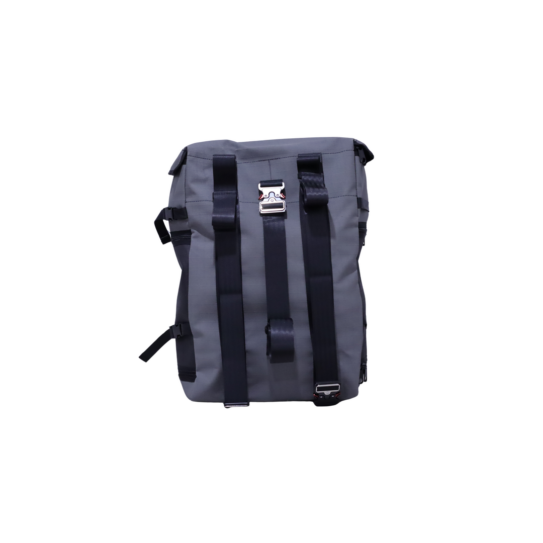 AOS spare tyre bin bag 4 pockets back