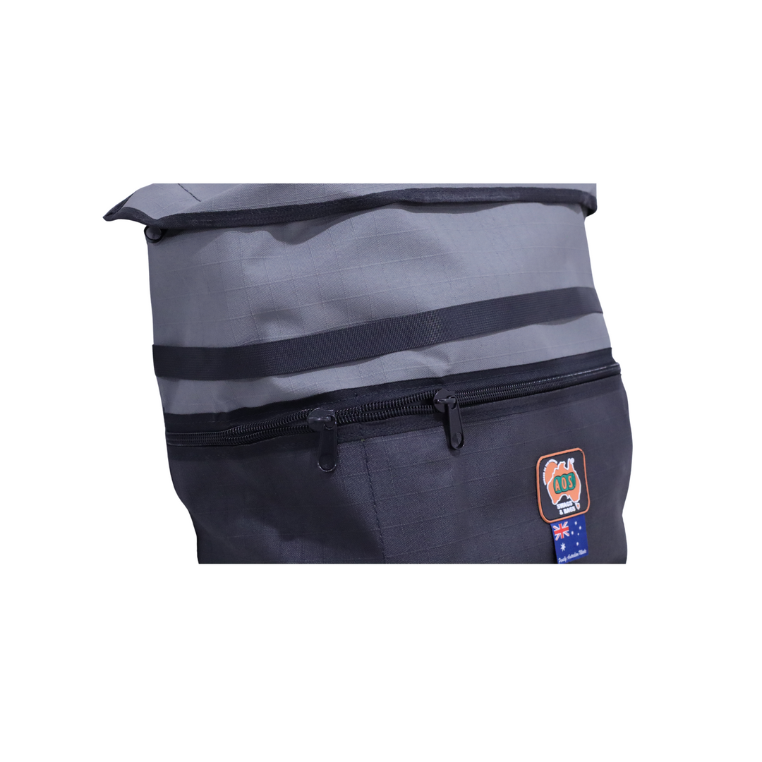 AOS spare tyre bin bag 4 pockets side on